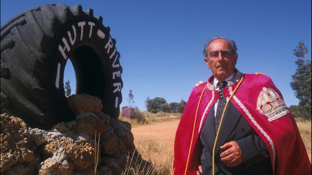 A tiny ‘nation’ in outback Australia