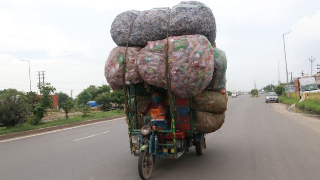 Could plastic roads make for a smoother ride? - BBC Future