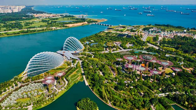 Singapore is known for its impeccable cleanliness and pristine public image (Credit: Credit: Tuul & Bruno Morandi/Getty Images)