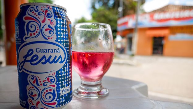 Guaraná contains high levels of caffeine and is often used as an ingredient in fizzy drinks and energy drinks (Credit: Credit: pxl.store/Alamy) Guaraná contains high levels of caffeine and is often used as an ingredient in fizzy drinks and energy drinks (Credit: Credit: pxl.store/Alamy)