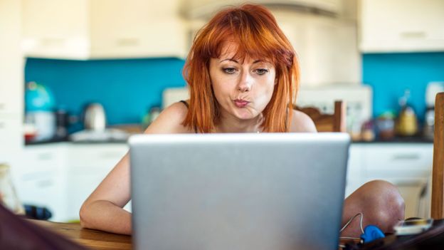 Why companies don't post salaries in job adverts - BBC Worklife