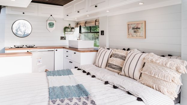 The UK's tiny 'dream homes' on wheels - BBC Travel