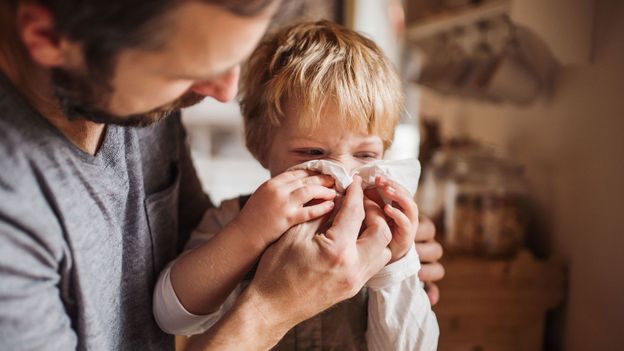 Vård av Barn: The Swedish parents paid to care for sick kids