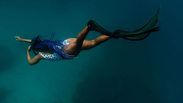 The nation finding peace underwater - BBC Travel