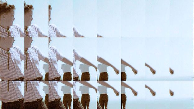 Why does time go forwards, not backwards? - BBC Future