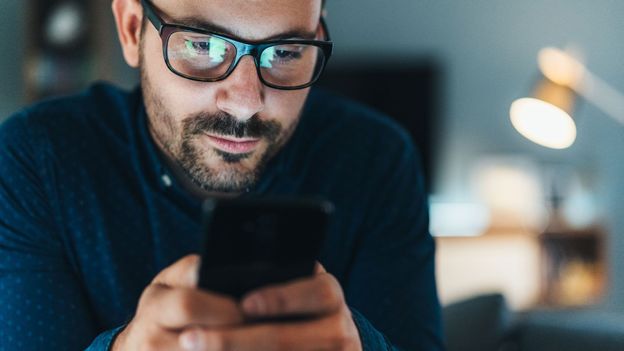 The perks and perils of remote-work gossip - BBC Worklife