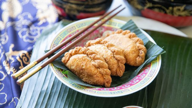 Southeast Asia's spicy and flaky curry puffs