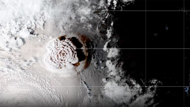 How the Tonga Hunga volcano produced the most intense lightning ever seen