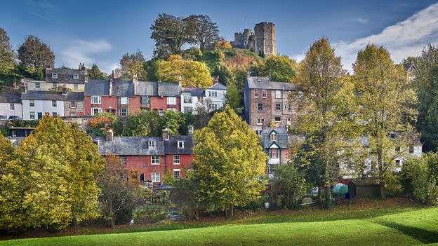 The quaint English town where the US’ future was planned