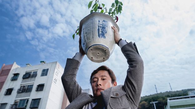 ‘Deliriously entertaining’ South Korean masterpiece is this year’s Parasite