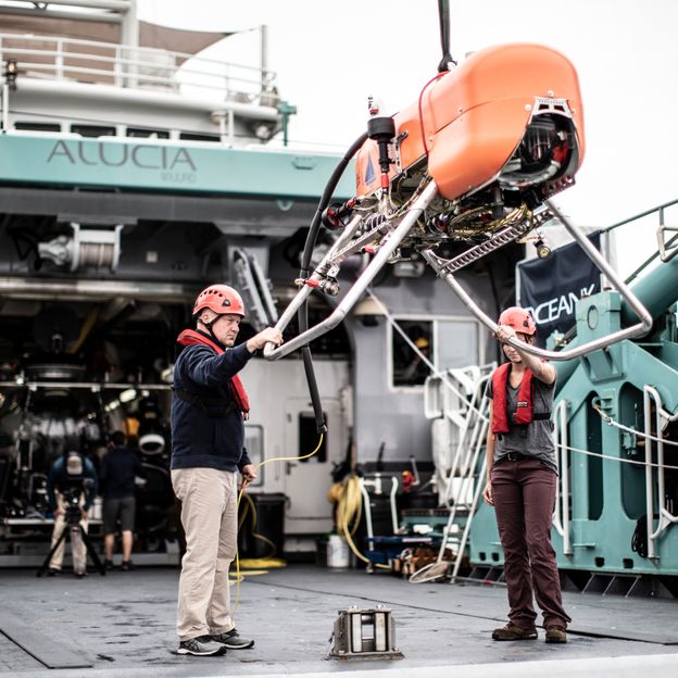 Orpheus is constructed using some of the foam left over from James Cameron's Deepsea Challenger (Credit: Woods Hole Oceanographic Institution)