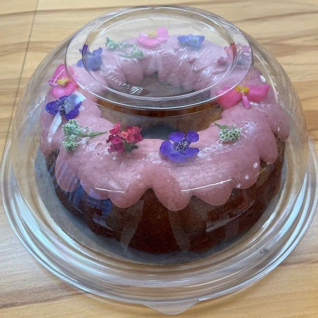 The bundt cake was beautiful – even after the $18 tip (Credit: Leah Carroll)