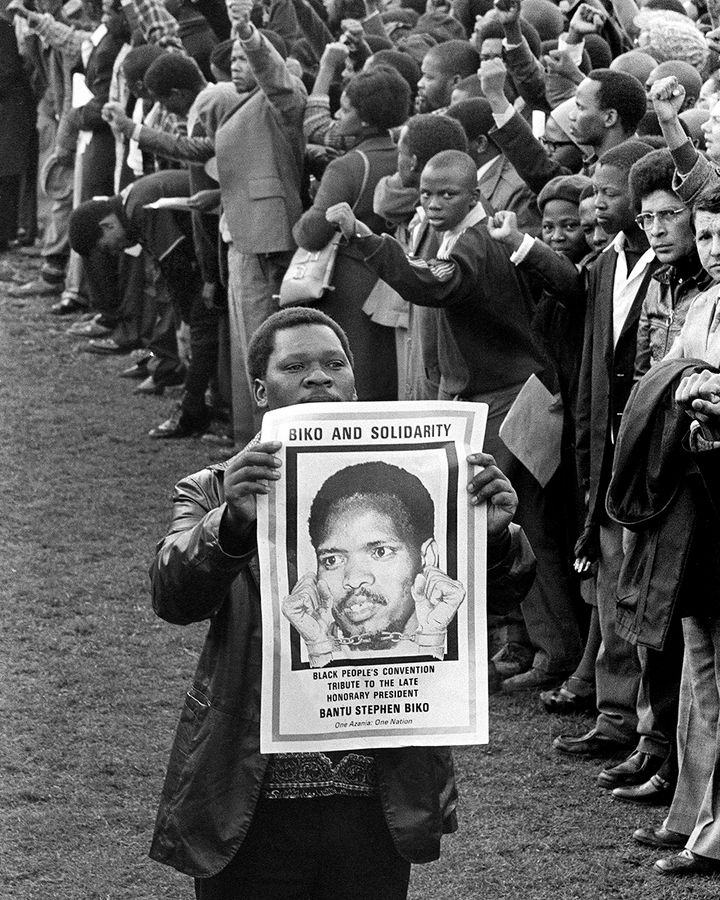 Protestors attend the funeral of the Black Consciousness Movement leader Steve Biko, who was killed in state custody in 1977 (Credit: Getty Images)