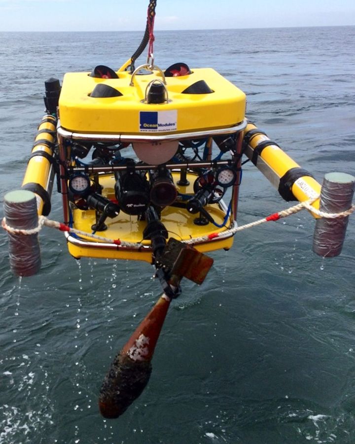 The German robots hunting the sea for WW2 bombs - BBC Future