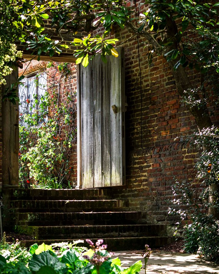 The Bloomsbury Group: Britain's most stunning bohemian gardens - BBC ...