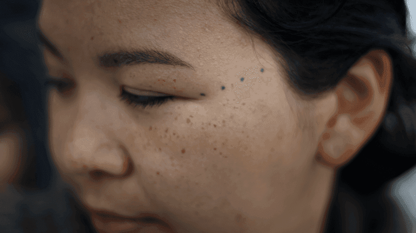 Close up of Kivalluq Inuit woman