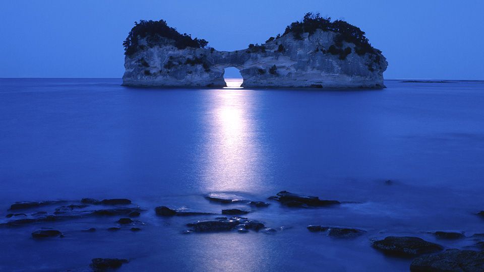 Engetsuto Island, Shirahama Town Engetsuto Island, Shirahama Town