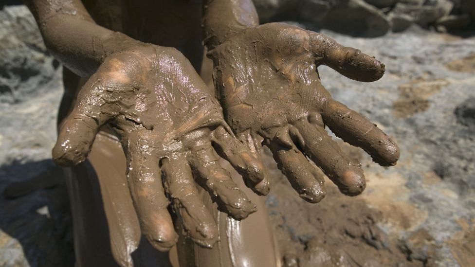 Mud, mud, glorious vanishing mud - BBC Future