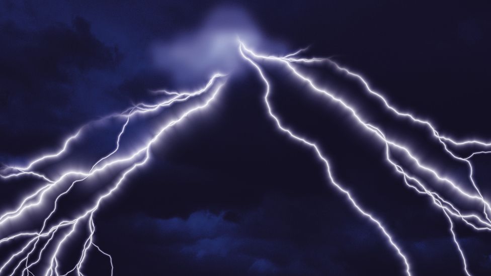 The mystery of what causes lightning - BBC Future