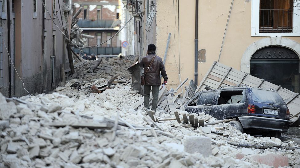 Six Italian seismologists and a government official were jailed for failing to communicate the risk of the 2009 L’Aquila quake, which killed 308 people. (Copyright: Getty Images) Six Italian seismologists and a government official were jailed for failing to communicate the risk of the 2009 L’Aquila quake, which killed 308 people. (Copyright: Getty Images)