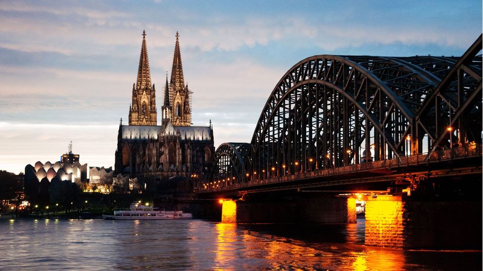 Cologne Cathedral, Cologne, Germany, church, bridge
