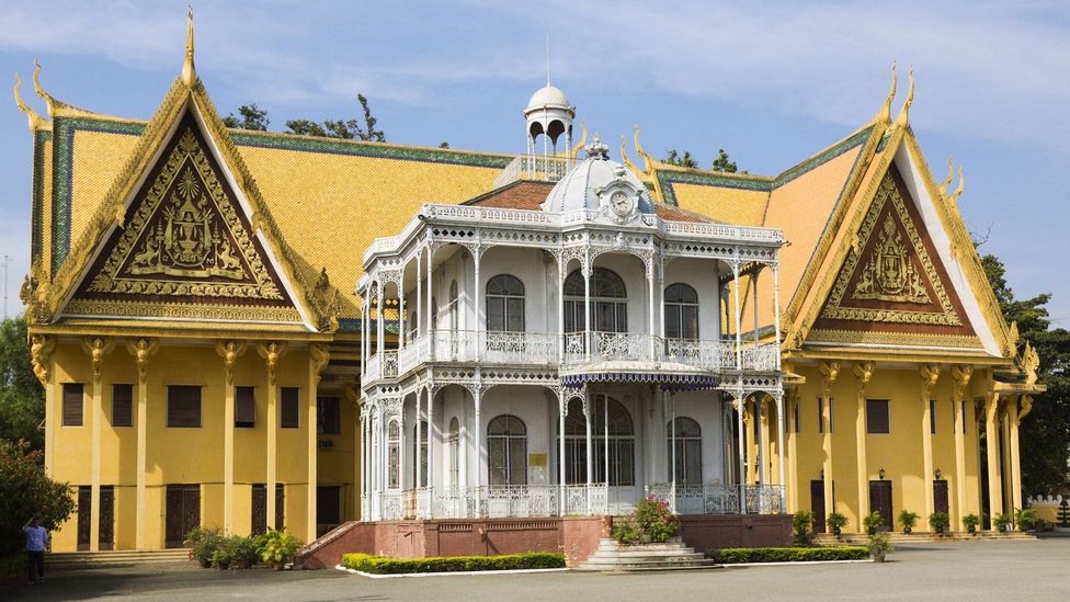 Phnom Penhs Fast Fading Architectural Treasures Bbc Travel