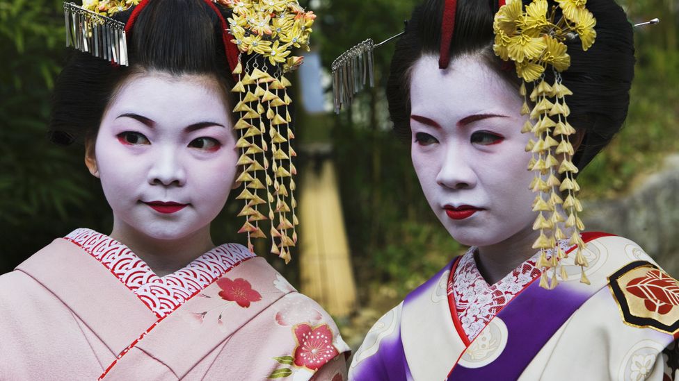 Kyotos Living Art Of The Geisha Bbc Travel 