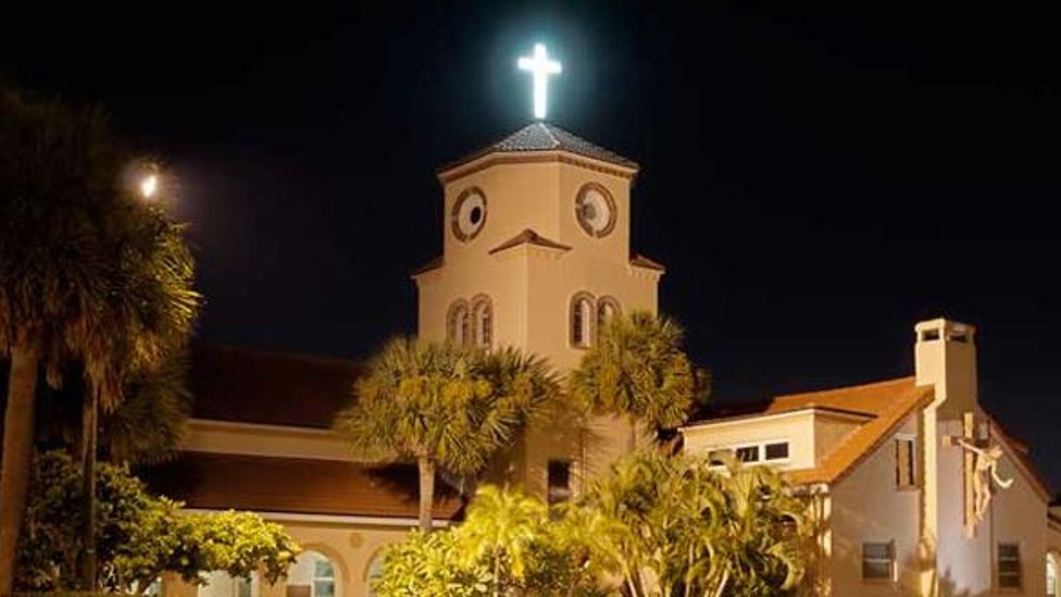 Florida's chicken church - BBC Travel