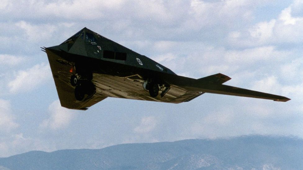 Although flown by pilots, the unwieldy shape of stealth aircraft requires computers that constantly adjust flight surfaces to keep the it in the air. (Copyright: Lockheed Martin) Although flown by pilots, the unwieldy shape of stealth aircraft requires computers that constantly adjust flight surfaces to keep the it in the air. (Copyright: Lockheed Martin)