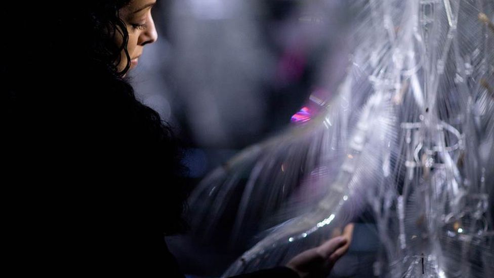 Another of Beesley’s projects is Hylozoic Series: Sybil, where LED lighting, sensors and shape-memorising alloys react to the humans moving around it. (Copyright: Philip Beesley) Another of Beesley’s projects is Hylozoic Series: Sybil, where LED lighting, sensors and shape-memorising alloys react to the humans moving around it. (Copyright: Philip Beesley)