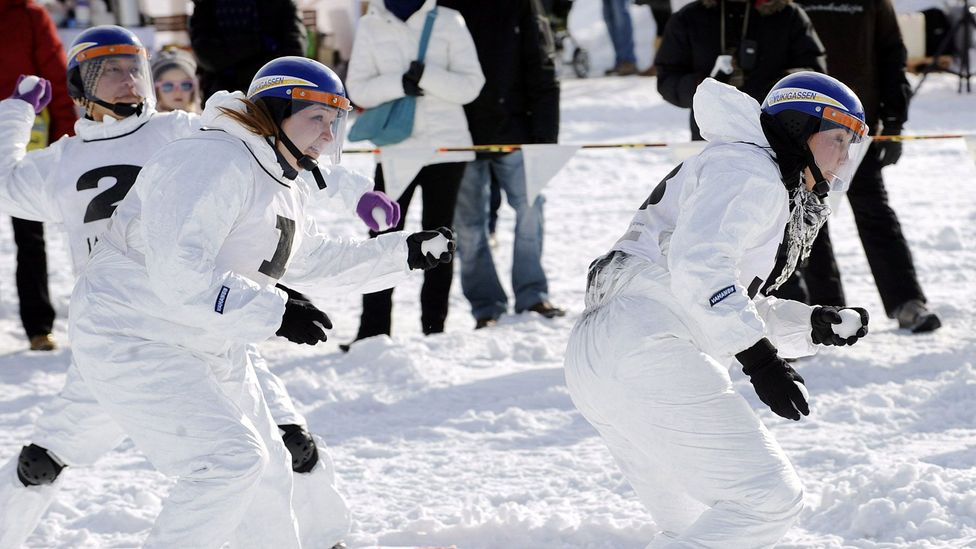 Team Vahasen Soturit fights during the Finnish Yukigassen Championship in Helsinki in 2010. (Heikki Saukkomaa/AFP/Getty) Team Vahasen Soturit fights during the Finnish Yukigassen Championship in Helsinki in 2010. (Heikki Saukkomaa/AFP/Getty)