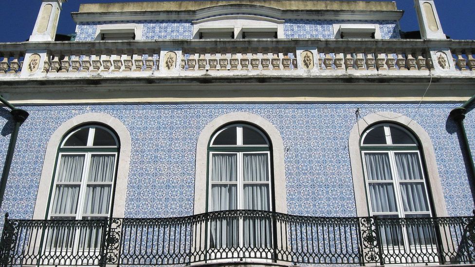 A traditionally tiled house in Lisbon. (Sean Gallup/Getty)