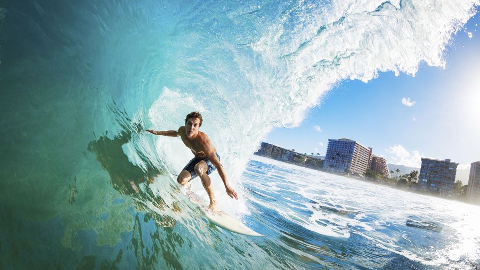 Could pro surfers and other athletes perceive time more slowly than the rest of us? (Thinkstock) Could pro surfers and other athletes perceive time more slowly than the rest of us? (Thinkstock)