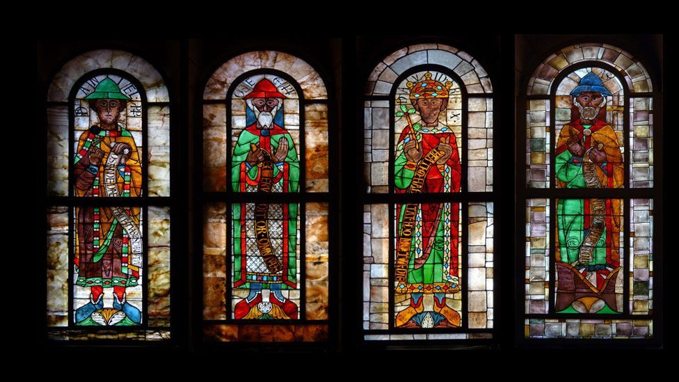 The 10 Greatest Stained Glass Windows In The World c Culture