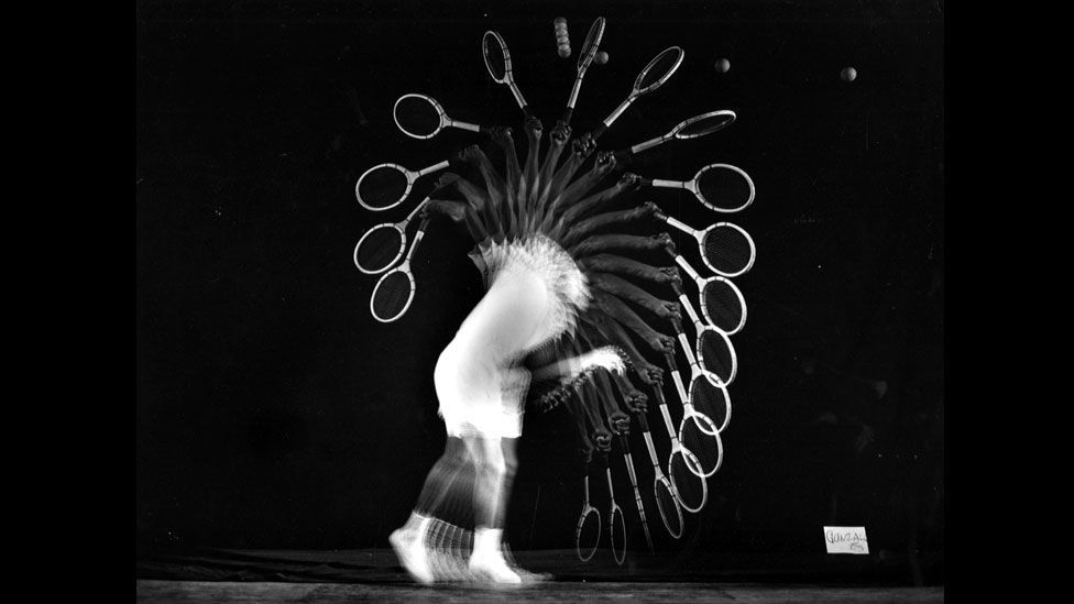 Edgerton's pioneering techniques allowed an athlete's practised movements to appear as a series of frozen moments. (Harold Edgerton Archive, MIT)