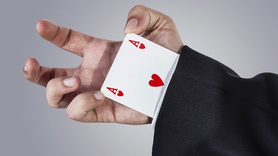 The techniques used by card trick conmen are similar to scammers online (Thinkstock) The techniques used by card trick conmen are similar to scammers online (Thinkstock)