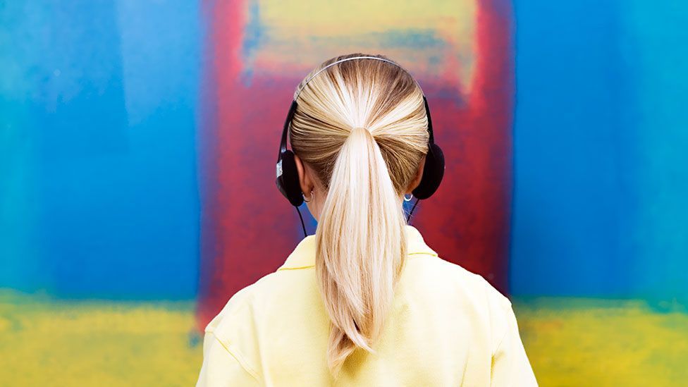 How do visually impaired people enjoy art? BBC Culture