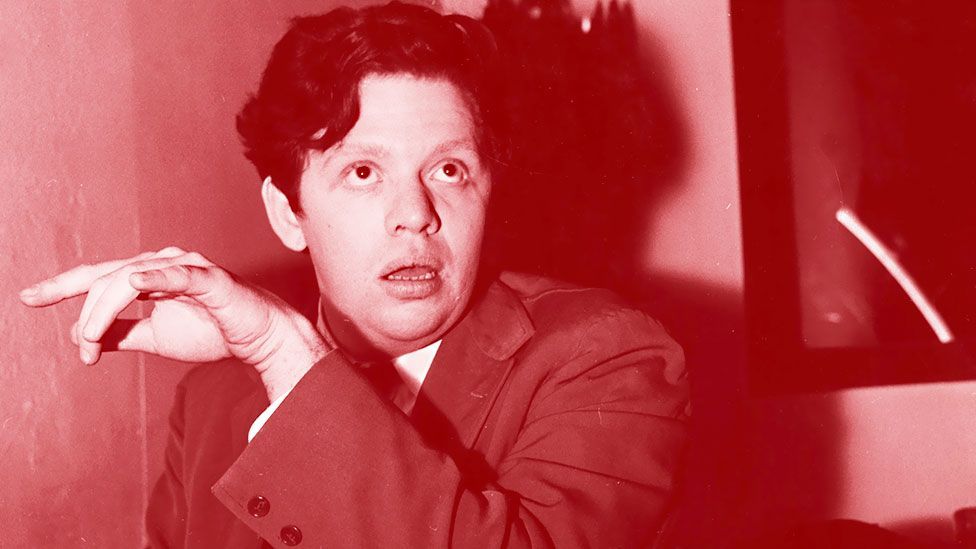 Dylan Thomas: Rock 'n' roll poet - BBC Culture