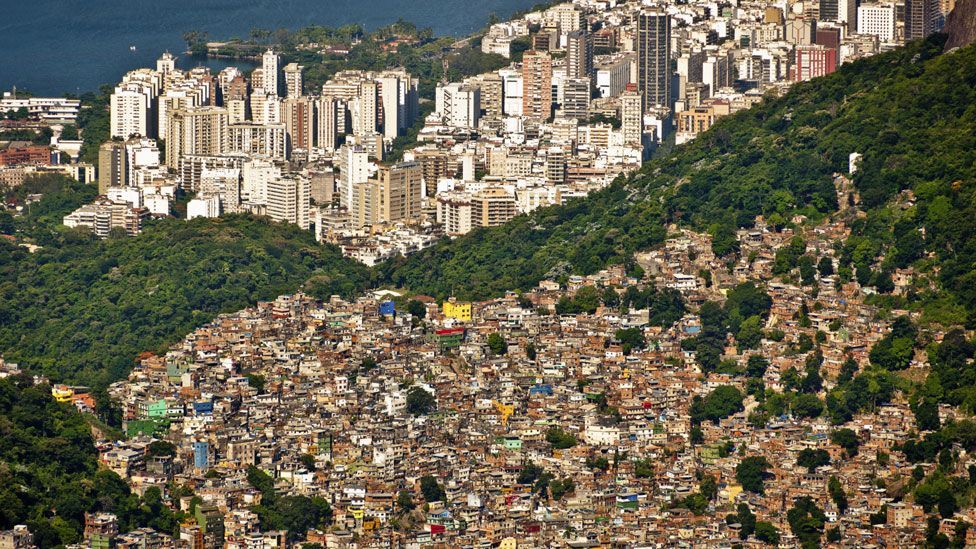 Favelas may be close to well-known cities, but they are not well-mapped (Thinkstock)