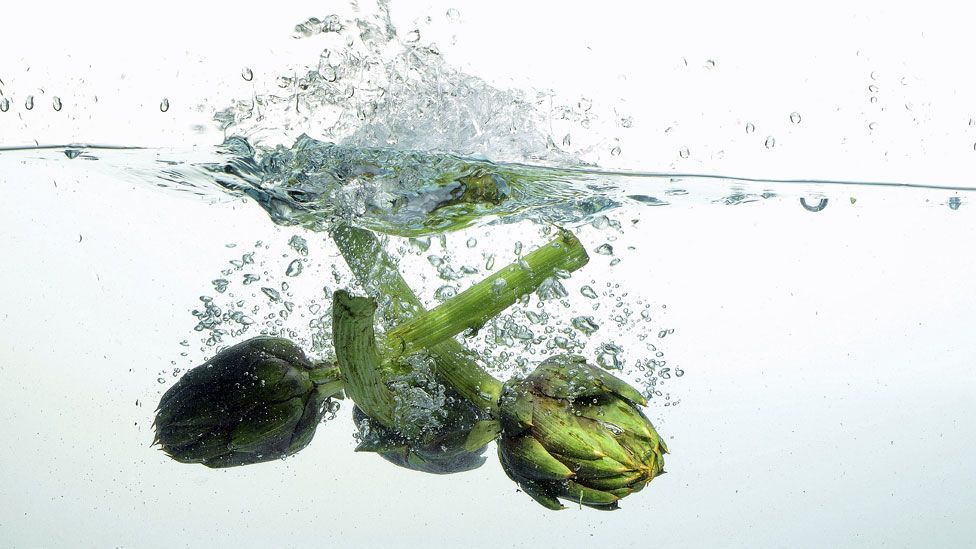 Artichokes transform the taste of water (Thinkstock) Artichokes transform the taste of water (Thinkstock)