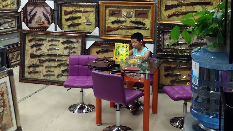 Yiwu market has a store for everything, even imitation guns. (Tim Maughan) Yiwu market has a store for everything, even imitation guns. (Tim Maughan)