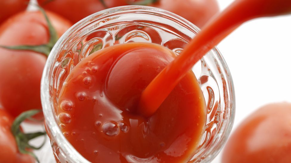 The umami notes of tomato juice seems stronger in the air than on the ground (Getty Images)