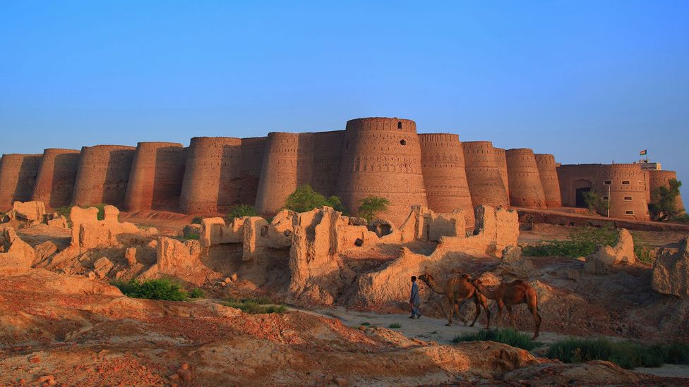 To visit the Derawar Fort, visitors must hire a guide with a four-wheel drive vehicle and make the daylong trip through the Cholistan Desert. (Nadeem Khawar/Getty)