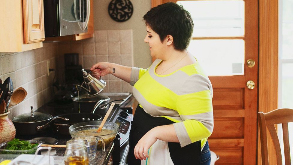 Marina Berger spends about six hours preparing three meals for a client. (Credit: Tanya Isaeva)