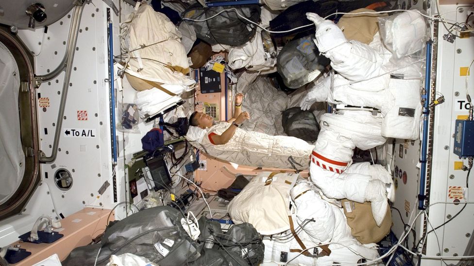 Astronauts have complained the effects of weightlessness feel like a head cold (Credit: Science Photo Library)