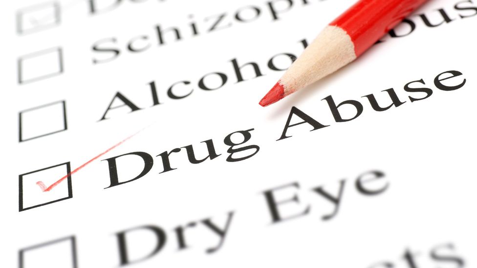Drugs and alcohol are more likely to increase the risk of violence than mental state (Credit: iStock)