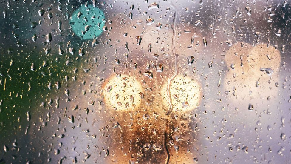 In winter, we’re more likely to take public transport, pressed against wet windows and spluttering commuters (Credit: iStock) In winter, we’re more likely to take public transport, pressed against wet windows and spluttering commuters (Credit: iStock)