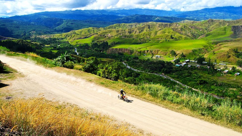 Motorbike tours are an alternative way of seeing Papua New Guinea (Credit: Ian Lloyd Neubauer)