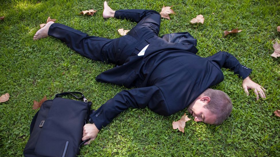 Falling flat on your face has its upside. (Credit: Alamy)
