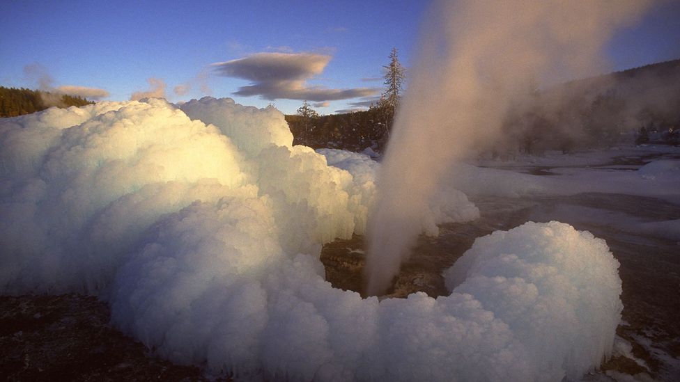 Snow falls between the plumes of steam arising from the hot springs (Credit: Steven Fuller)